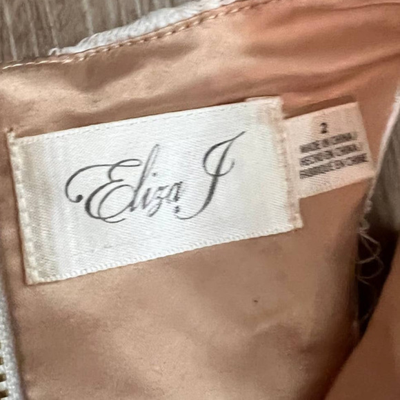Eliza J Size 2 Sleeveless Copper Dress With White Lace Overlay - Picture 6 of 12